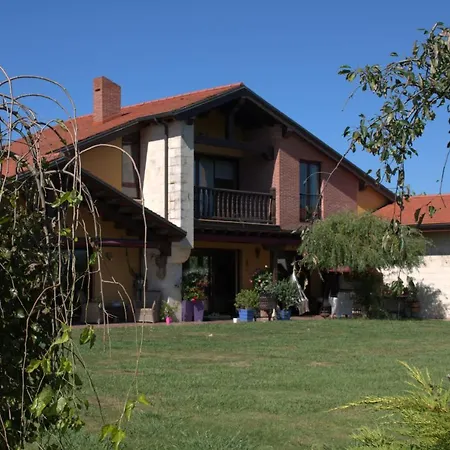 Villa Independiente Con Piscina Privada Cienllamas Mogro